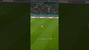 How do we explain this goal? 🤣