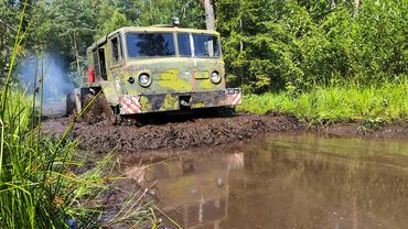 Ракетовоз в болоте / МАЗ 537 на зимнике летом