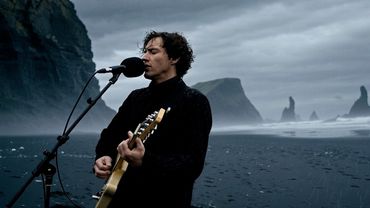 Рок и Александр Блок идеально сочетаются? «Черная Дева» полный клип