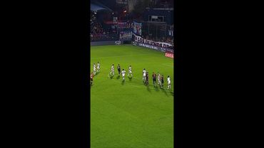 ¡BUENA RESPUESTA DE MARCHESIN AL TIRO LIBRE DE TIGRE!