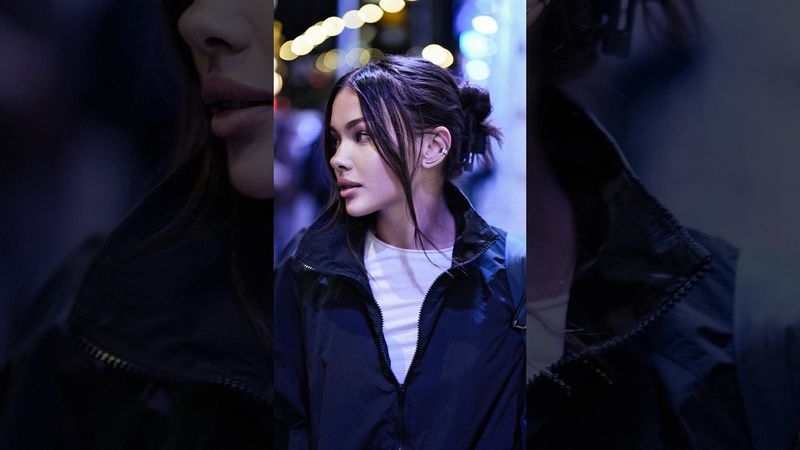 Сфотографировал очень красивую девушку #streetphotography