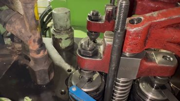 Third engineer jobs...How to adjust tappet clearance for ZJMD MAN B&W generators...