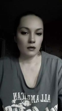 открываю ключом. призываю подобным. рябиновый зов иди.  на мой алтарь...