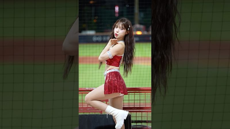 多慧擺拍時間 實在太可愛啦😍@lee_dahye #李多慧 #이다혜 #cheerleader #fancam #shorts