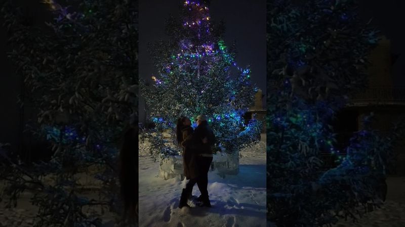 я однажды бумагу доедала,но успела😂 и желание в эту же ночь сбылось