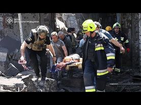 At least 18 killed in strikes across Ukraine as Zelenskyy meets Western allies at NATO summit