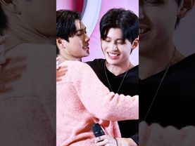 How quickly his expression changes🥰 #pondphuwin #ppnaravit #phuwintang