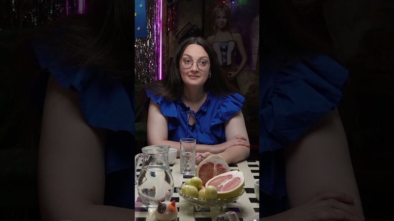 В Африке обезьяны забирают и воспитывают человеческих детенышей как своих!