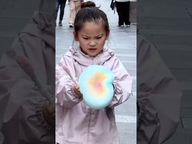 This little kid is mean and not polite at all. #twins