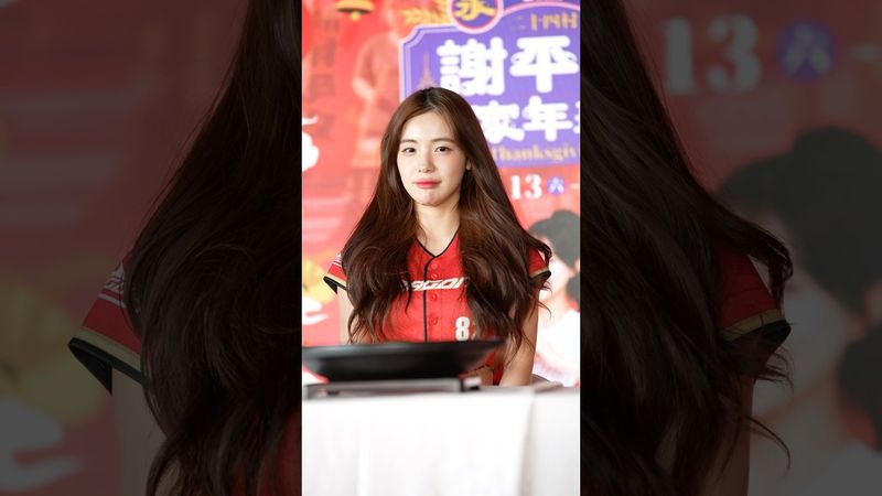 多慧每次登場都散發滿滿的魅力 表情有夠豐富🤣@lee_dahye #李多慧 #이다혜 #cheerleader #fancam #shorts