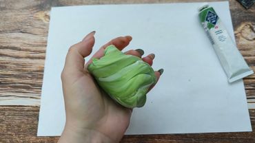 Замешиваем глину на листья