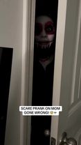 Harmless prank. Suitable for halloween 😂😂😂 #halloween #scareprank #fu...