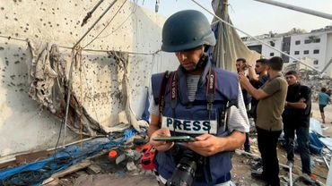Aftermath of deadly strike on Al Jazeera journalists' tent in Gaza | AFP