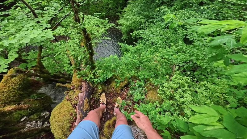 French cliff jumper aims for 60-metre world record | AFP