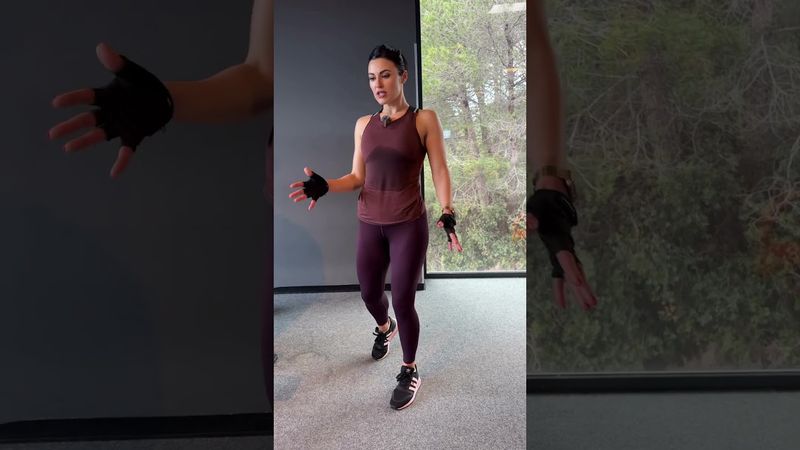 Тренировка ягодиц, тазобедренные суставы #спорт #тренировкадома #sports #домашняятренировка