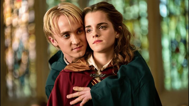 Draco + Hermione (Dramione): Romantic and Kissing Moments Compilations! (ai parody)