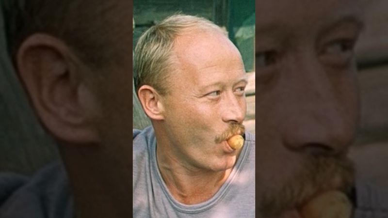 Что ж ты, мать, мне чокнутых подсовываешь? 😅