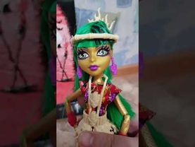 Распаковка и небольшой обзор куклы монстер хай Джинафаер Лонг
