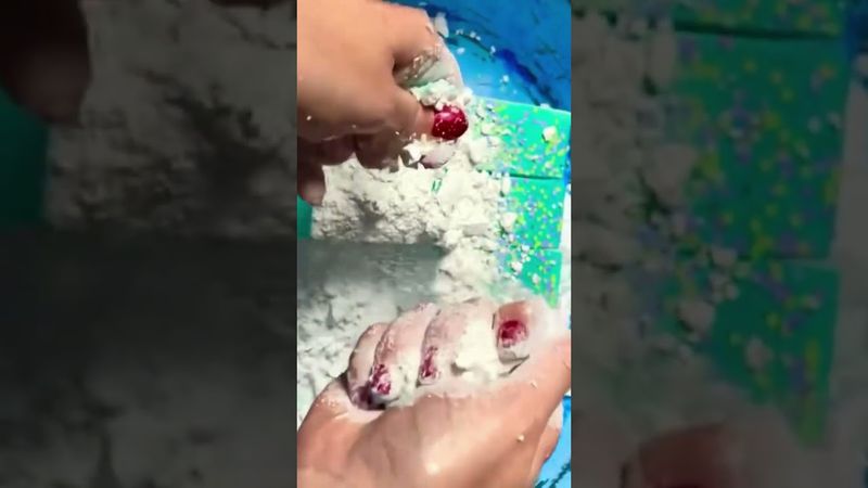 Sprayed Glittery Fresh Chalk 💕💕💕