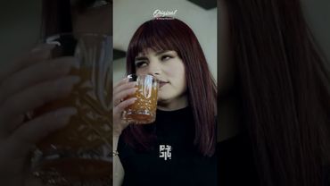 عم تحاول تعرف مين عايش بالبيت غيرهم 😳 #وطن_اورجينال #بدم_بارد