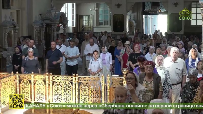 Божественная литургия в Свято-Успенском кафедральном соборе Ташкента