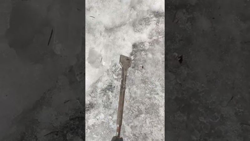 Как быстро раздолбить толстый лёд