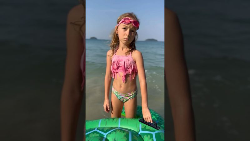 DAD IS THINKING ABOUT A TOY, AND DAUGHTER IS THINKING ABOUT FRIENDSHIP