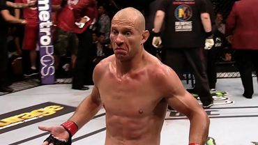 Donald Cerrone training and knockouts.