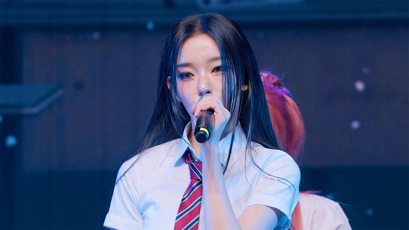 250716 ifeye (이프아이)  카시아 :  NERDY  쇼케이스 무대 @ 2nd EP 물결 낭 : [sweet tang] 컴백 쇼케이스 | Plumia2