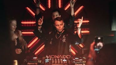 Monado - Stay Present Radio show (House , Indie Dance)