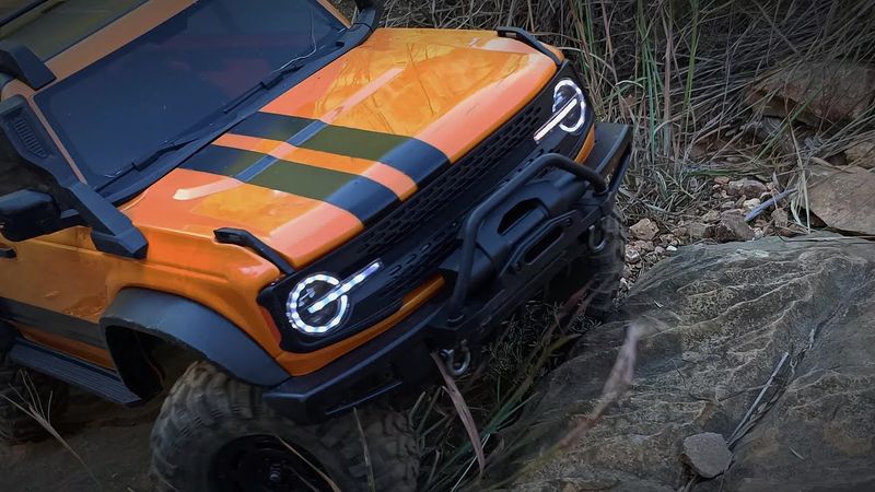 HB R1001, RC Ford Bronco, 4x4 OFF ROAD