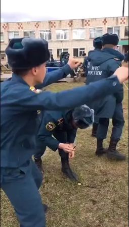 #мчс #мчсник #пожарные #танцуй #мчсроссии🇷🇺🚒