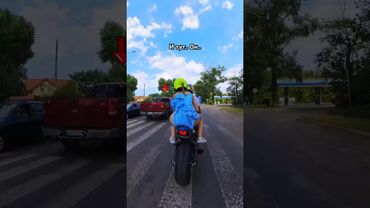 Успел РАССМОТРЕТЬ?..😅 Когда во всем виновата ДОРОГА😂 #bikelover #motoraido #мото