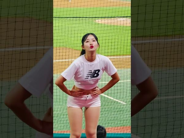 꿀피부 찌나뇽 #김진아 #김진아치어리더#ktwiz #kt위즈 #kt위즈치어리더