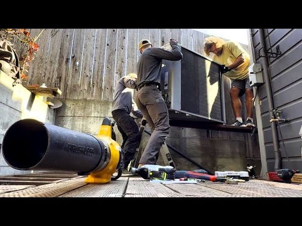 Как заработать на воздухе? Стал монтажником кондиционеров в США