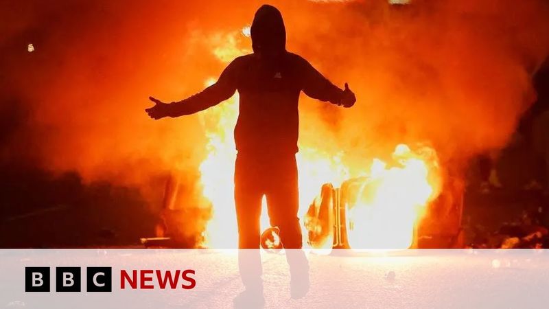 Northern Ireland leisure centre set on fire as violence erupts for third night | BBC News