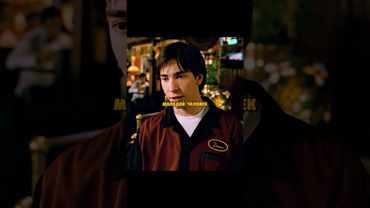 Заметил талантливого официанта🤓