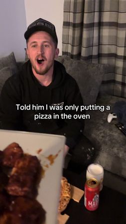 Just in time for the Arsenal kick off too 😮‍💨 #fyp #couple #saturdayn...