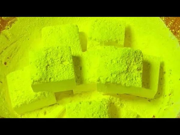 Heavy Yellow Pigment on Fresh Chalk