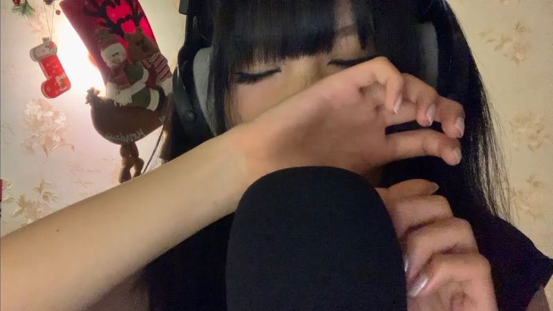 ASMR 🔁 fast Scratching through your brain 🔁 fluffy & foam cover