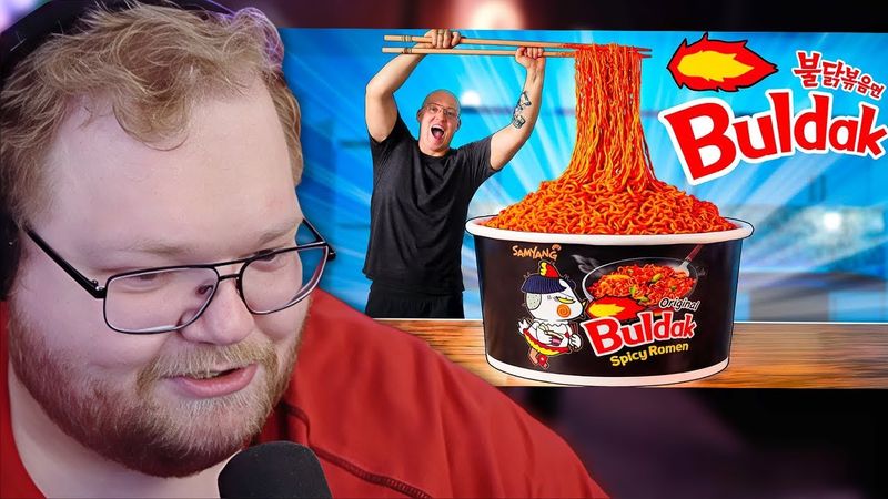 Я СДЕЛАЛ ГИГАНТСКИЙ Buldak ! ( Лапша Быстрого Приготовления ) | РЕАКЦИЯ T2X2