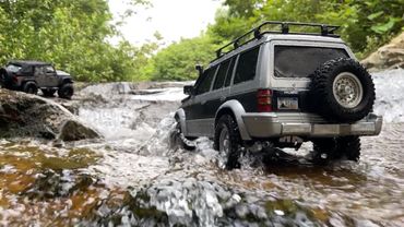 Traxxas TRX4 Mitsubishi Pajero & Axial SCX10 III Wrangler Rubicon JK Off-road Trail 4X4 Rc Car