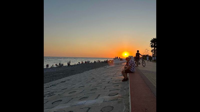 Сочи / Маяк / Приморская набережная