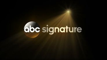 Trip the Light/Shondaland/ABC Signature (2020)