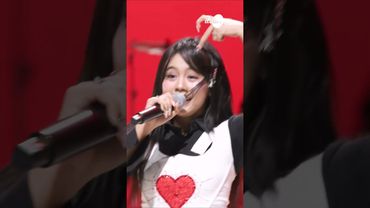 어머니 뉴이가 무대를 너무 잘해요 | it's Live #NWHI #잇츠라이브