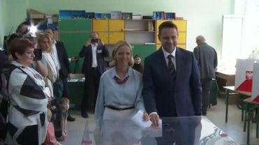 Warsaw’s mayor and liberal presidential candidate Rafal Trzaskowski votes | AFP