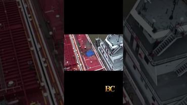 2 dead after helicopter crashes into Mississippi River barge