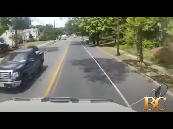 Video shows dump truck plowing into NJ home after driver suffers medical emergency