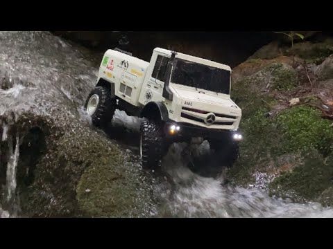 Traxxas TRX4 Benz Unimog Valley Off-road Driving 4X4 RC Car No.8