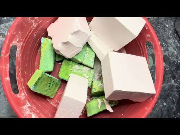 Quick Mixed Crush Oddly Satisfying Gym Chalk ASMR